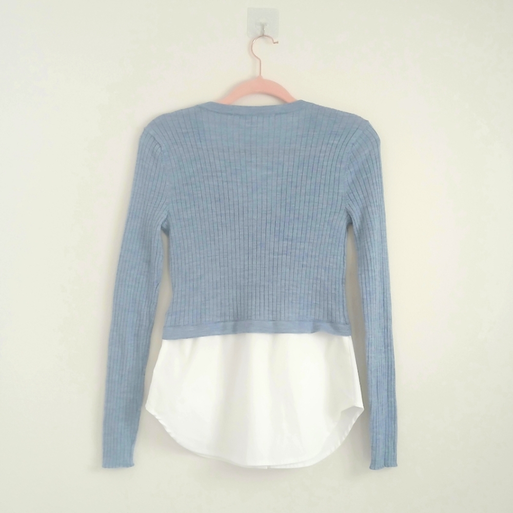 Veronica Beard Blue and White Layered V-Neck Blouse - Picture 2 of 4